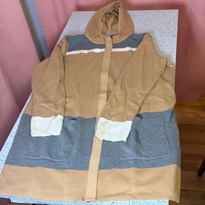 Chico’s Zenergy size 1 medium cozy leisure set long jacket pockets hood camel